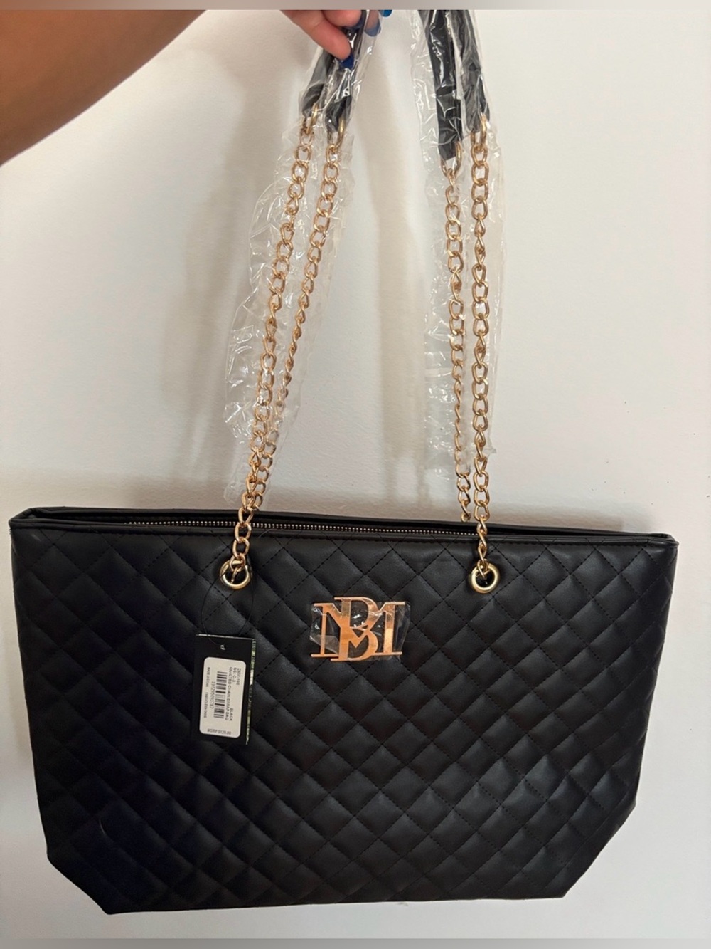 Badgley Mischka Large Black Diamond Quilted Shoulder Bag with Gold Chains - Picture 6 of 7